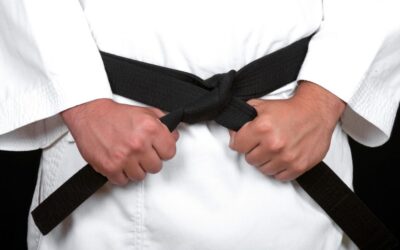 El camino hacia el cinturón negro: consejos para avanzar en karate