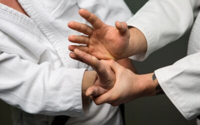 No eres frágil, eres fuerte. Cómo usar el peso y la fuerza de un atacante en su contra