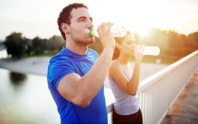 Cómo comer en verano si entrenas artes marciales: el plan de nutrición para no perder rendimiento con el calor